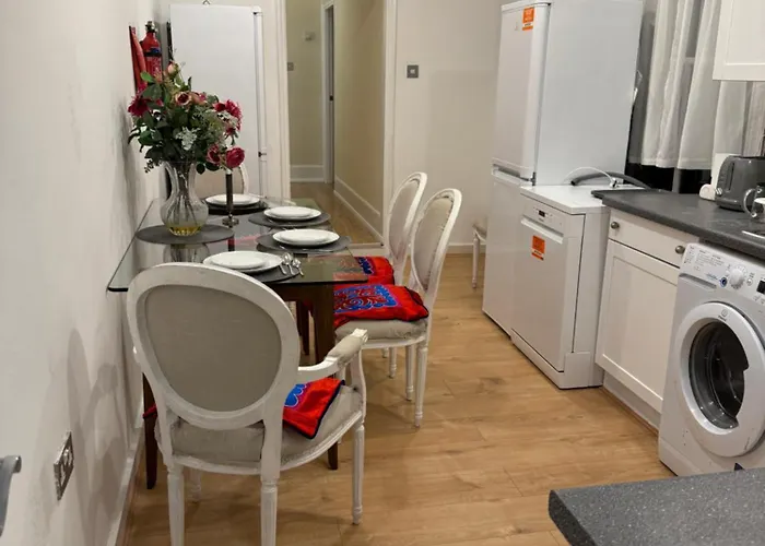 Compact And Friendly Price Room